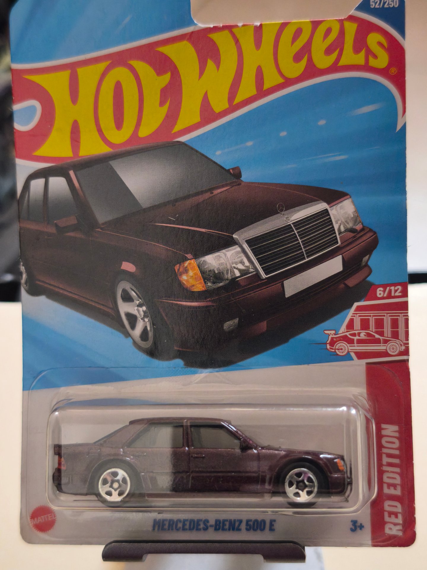 500 E